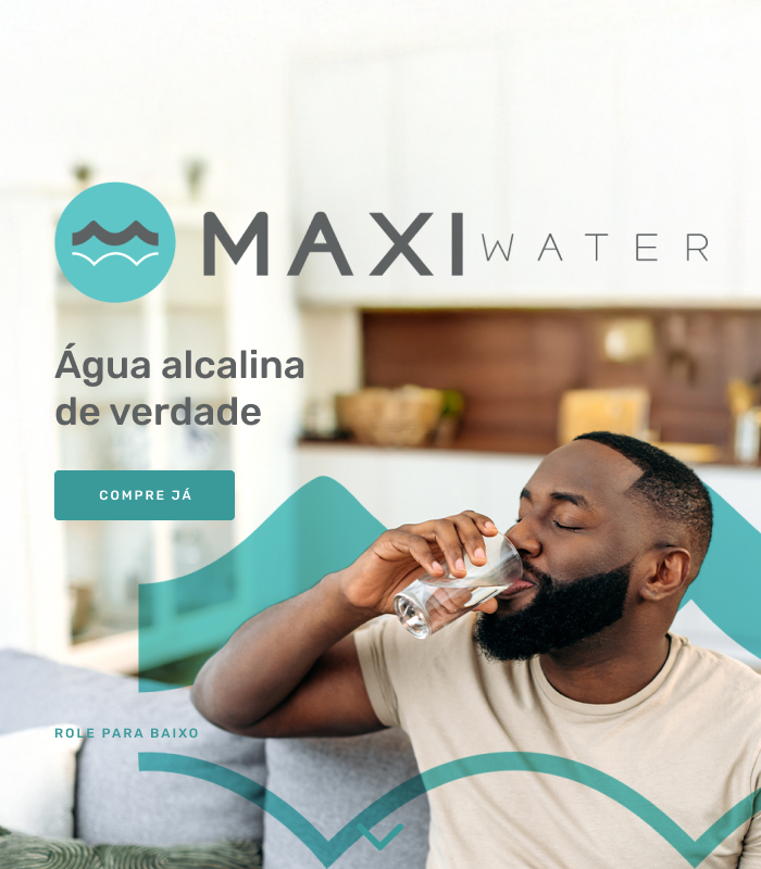 Mulher segurando um copo de água filtrada com o texto: ÁGUA ALCALINA DE VERDADE Equilíbrio de dentro para fora